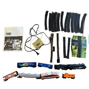 Vintage Tyco Electric Train Set The Pacific Action Freight #7332 98% Complete Un